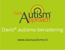 het logo van de Davis Autisme Benadering